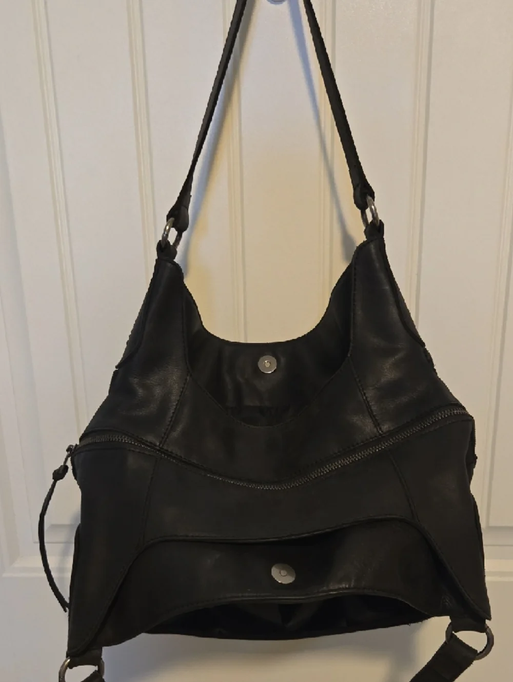 The Sak Collective Salinas Triple Compartment Black Leather Double Handle - Picture 9 of 12